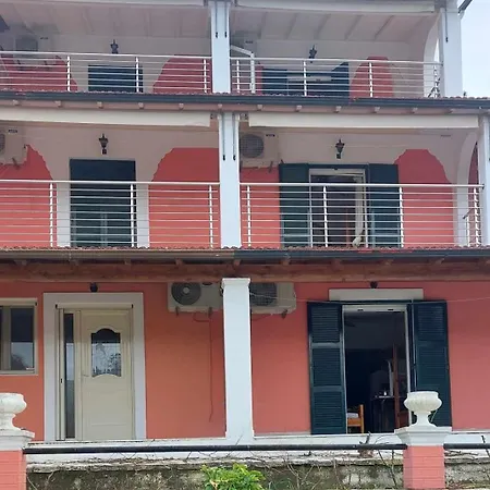 Danai Apartment *