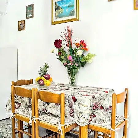 Apartment Danai *